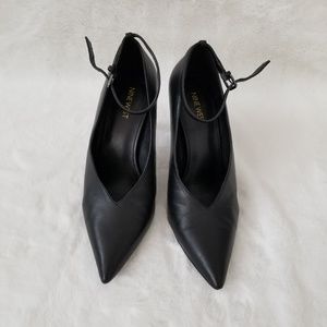 Nine West black pumps with strap